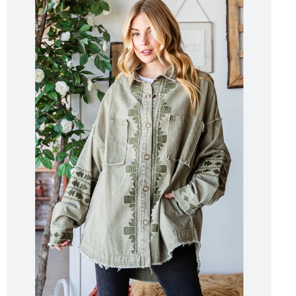 Oli & Hali Women's Olive Green Embroidered Boho Distressed Jacket- Size‎ Medium